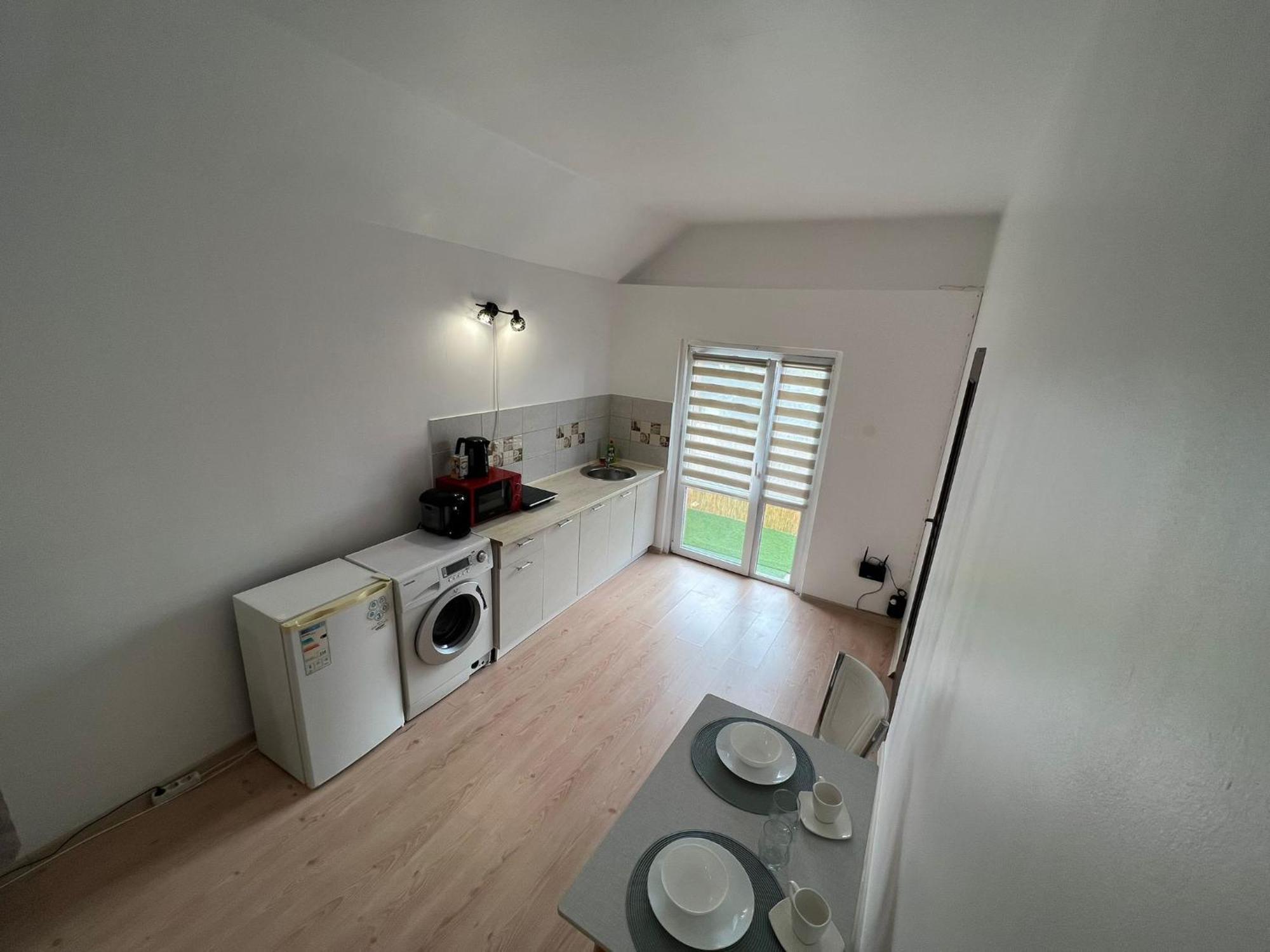 Compact House Apartment Cluj Napoca Bagian luar foto