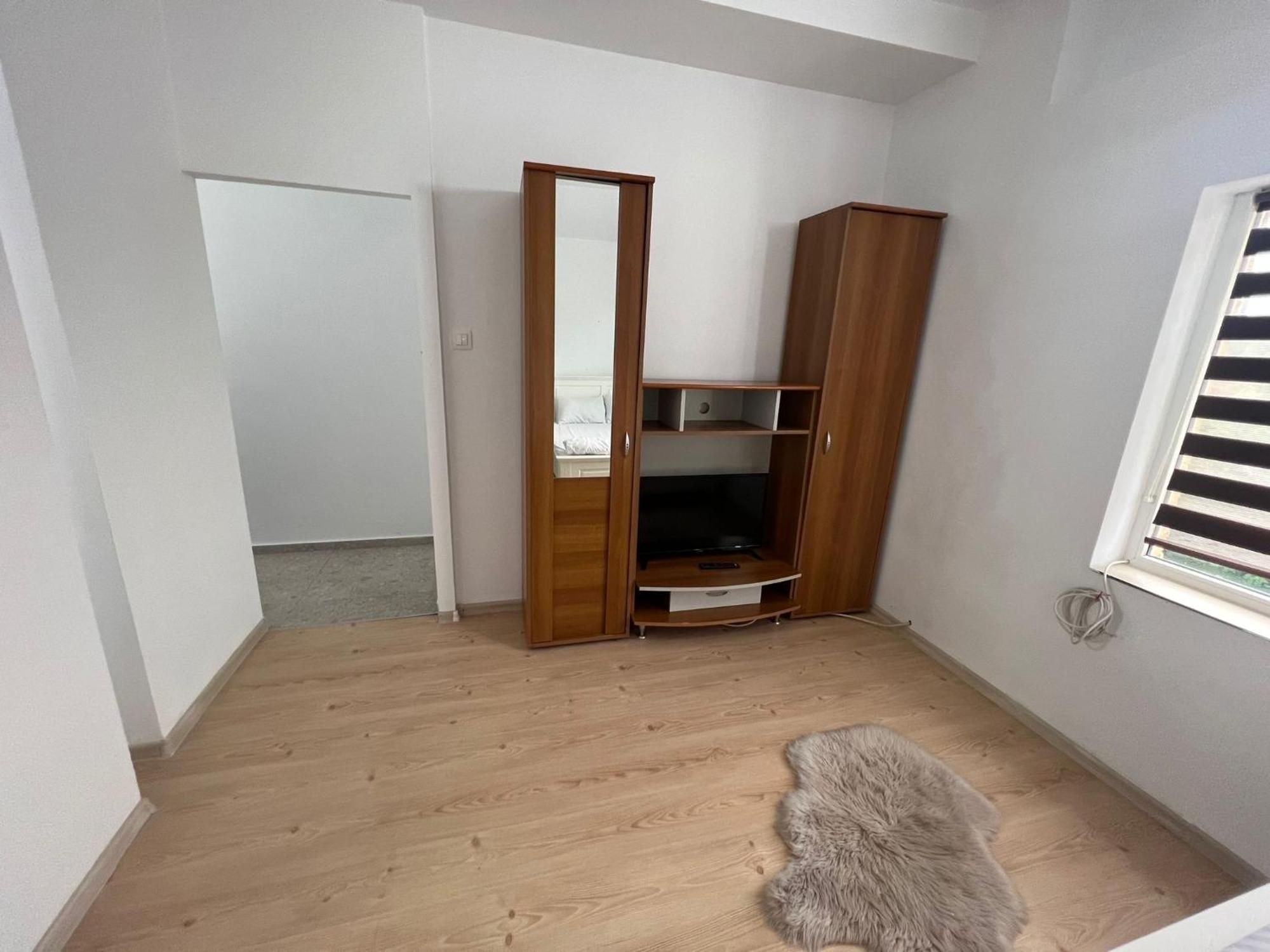 Compact House Apartment Cluj Napoca Bagian luar foto