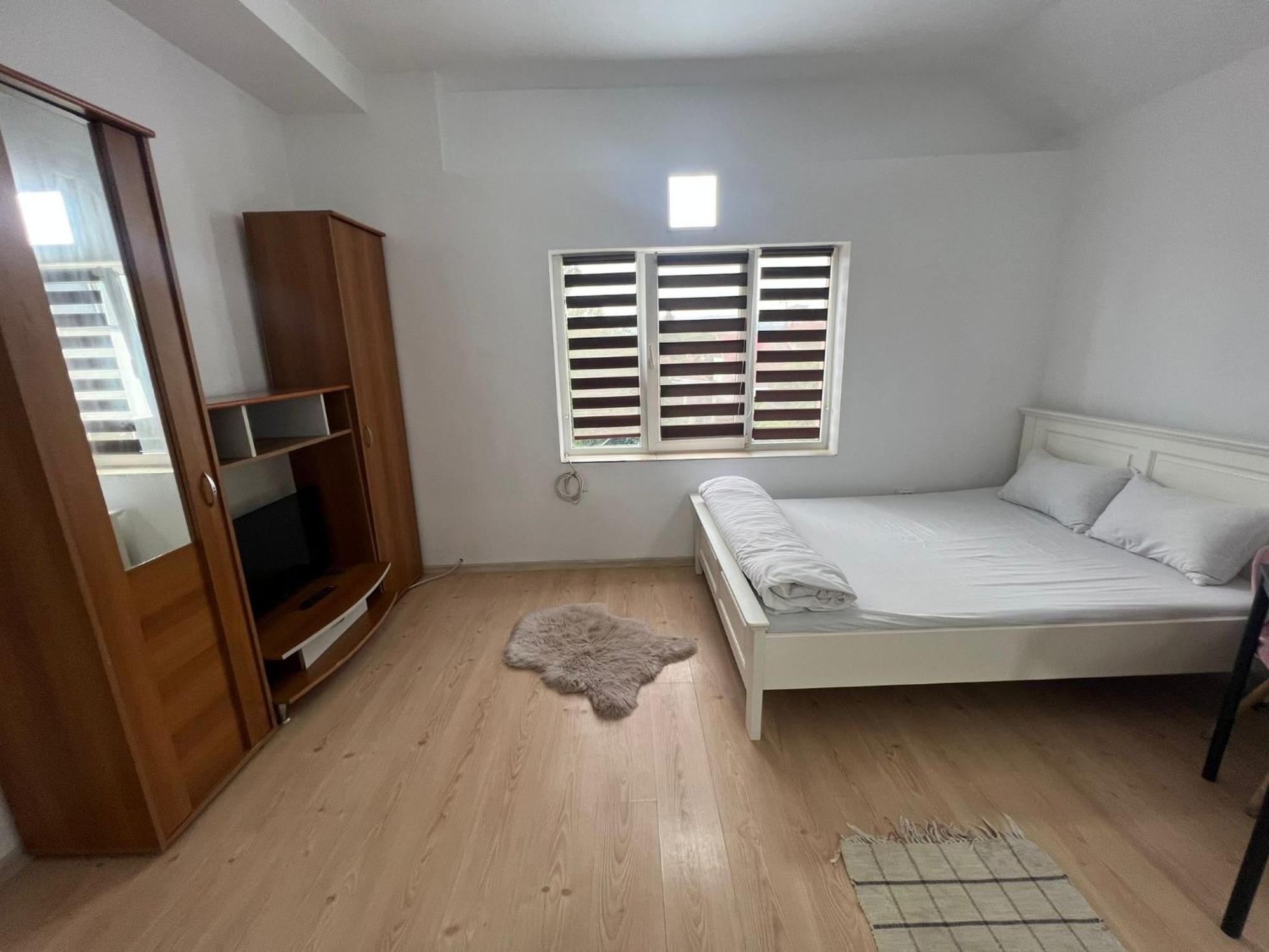 Compact House Apartment Cluj Napoca Bagian luar foto